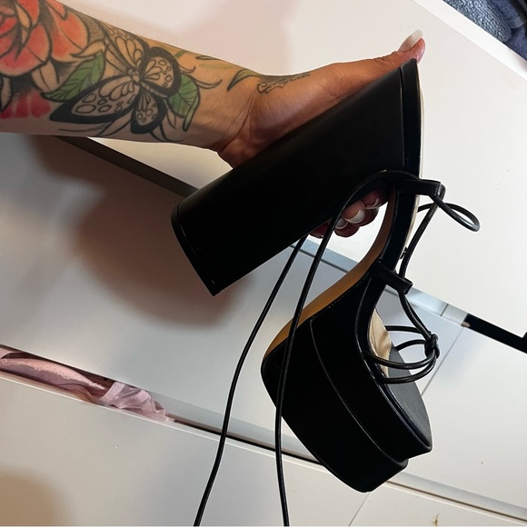 Fashion Nova Black Thick Chunky Platform Heels w/ Tie Up Straps - Picture 6 of 6